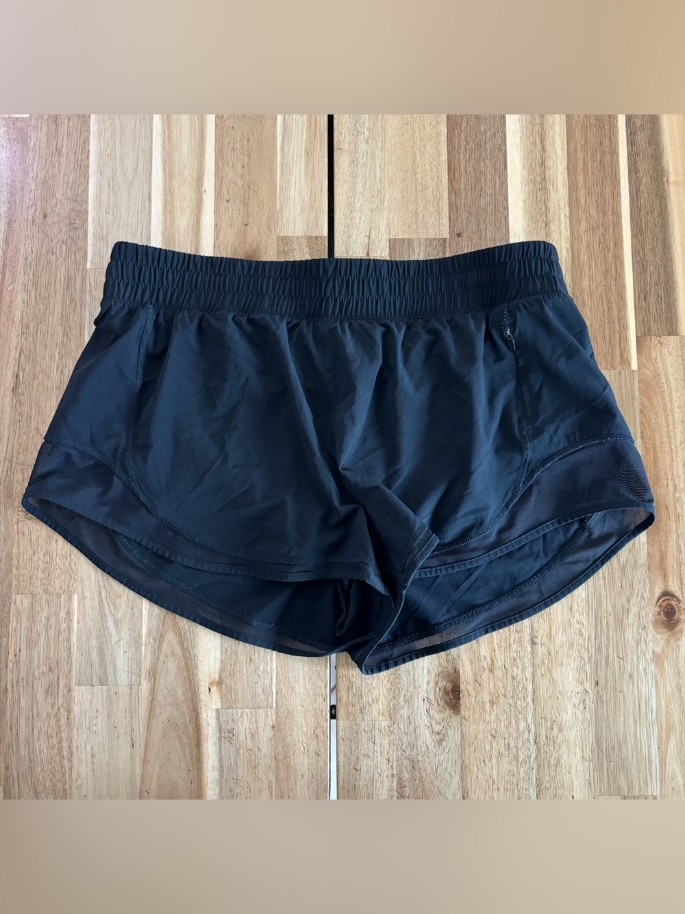 Aritzia Golden Low Rise Running Shorts